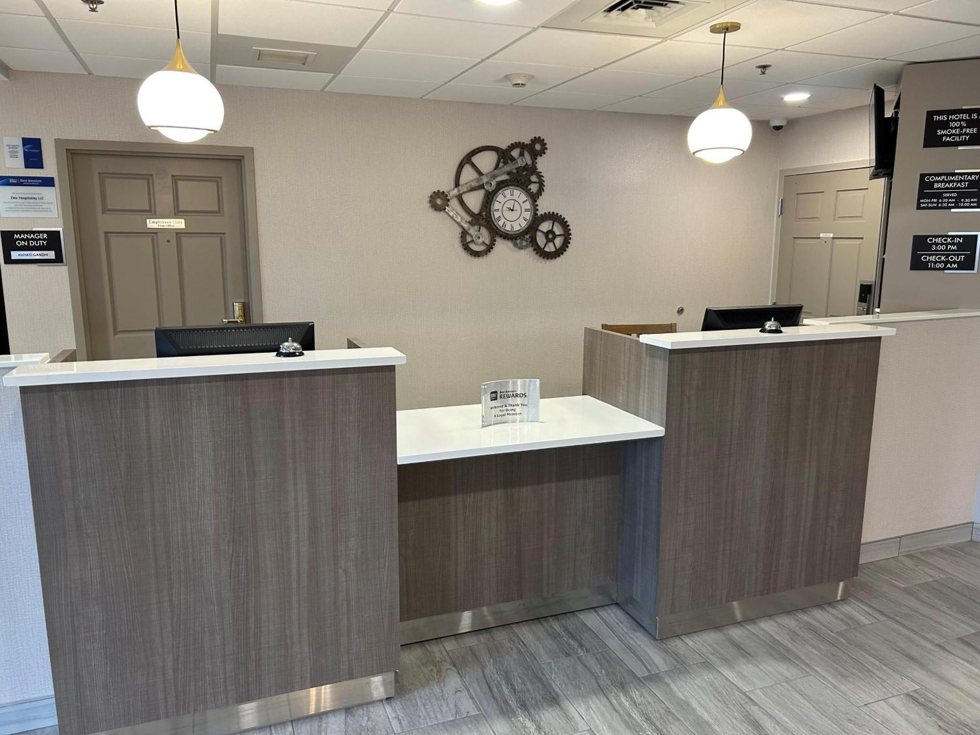 Best Western Plus Elgin - Chicago West Dundee Exteriör bild